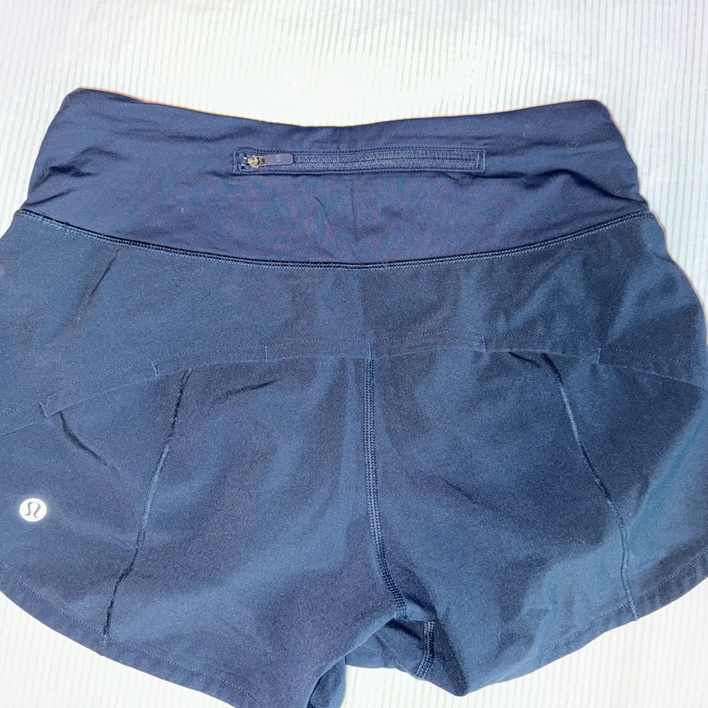 Lululemon speed up mid rise lined short 4”